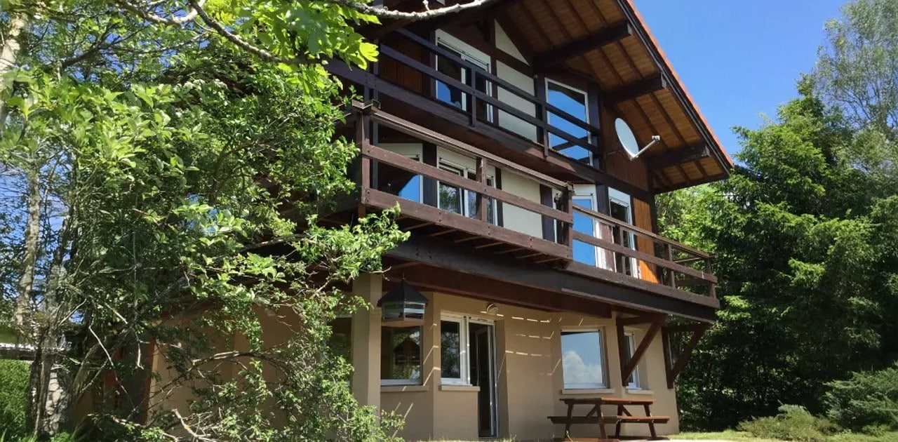 Hébergement gîte de charme dans le Parc Naturel Régional du Haut Jura pour vacances septembre dans le Jura