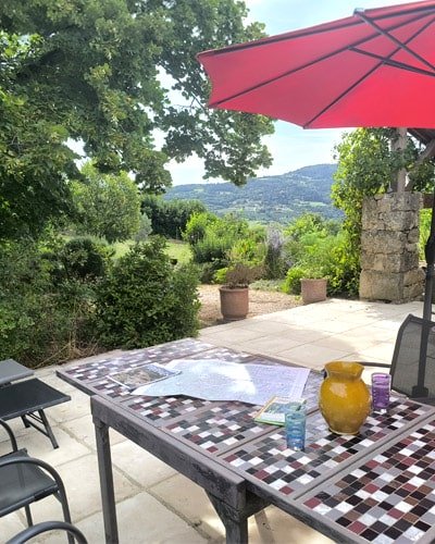 destination-ardeche-hebergement-01-vacances-mer-montagnes.jpg